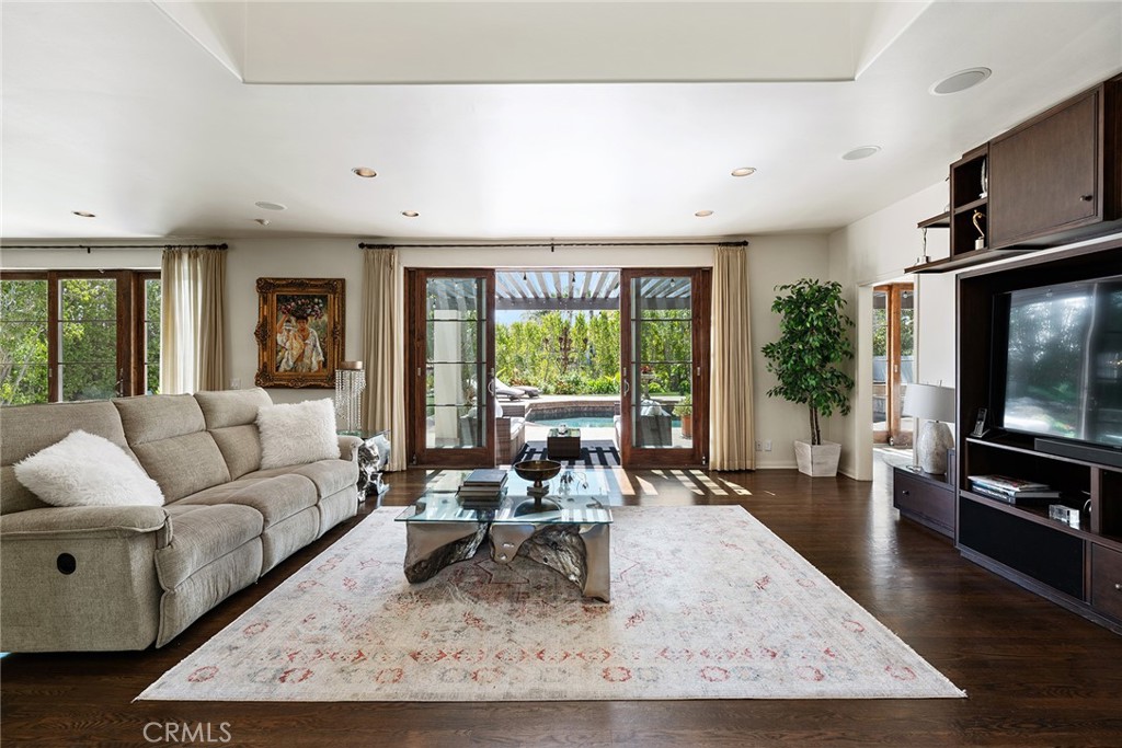 24242 Park Athena