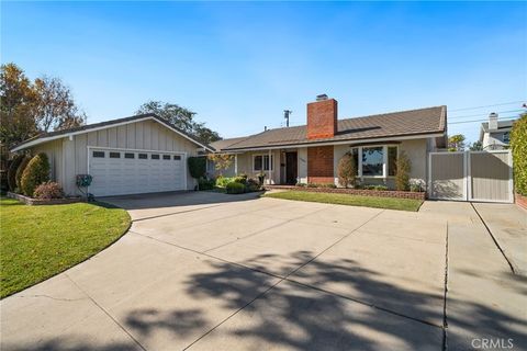 A home in Los Alamitos