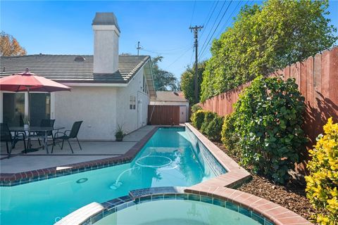 A home in Los Alamitos