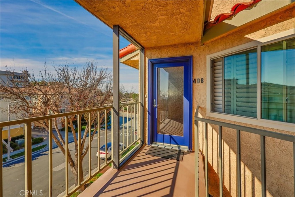 2700 E Panorama Drive 408
