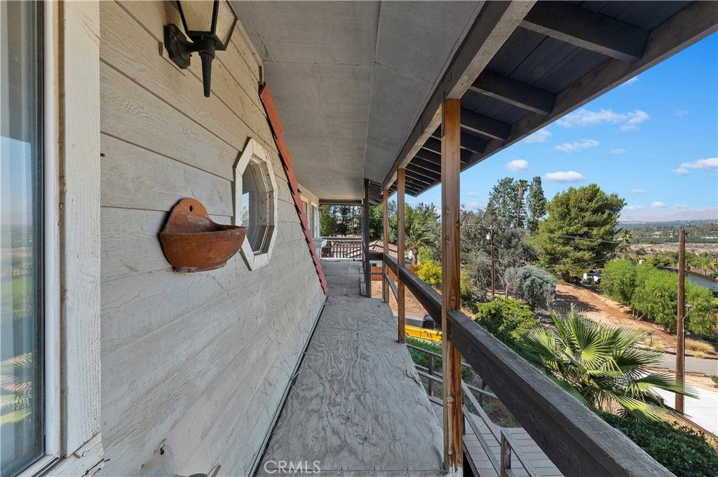 listing image 130720460715067383022