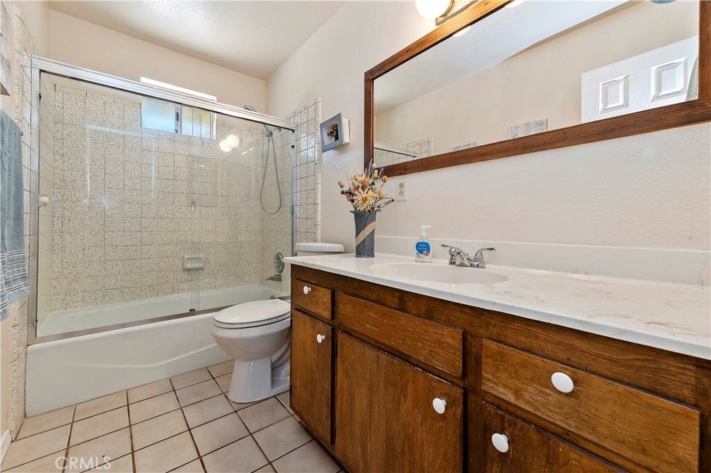 listing image 130724901584649603743