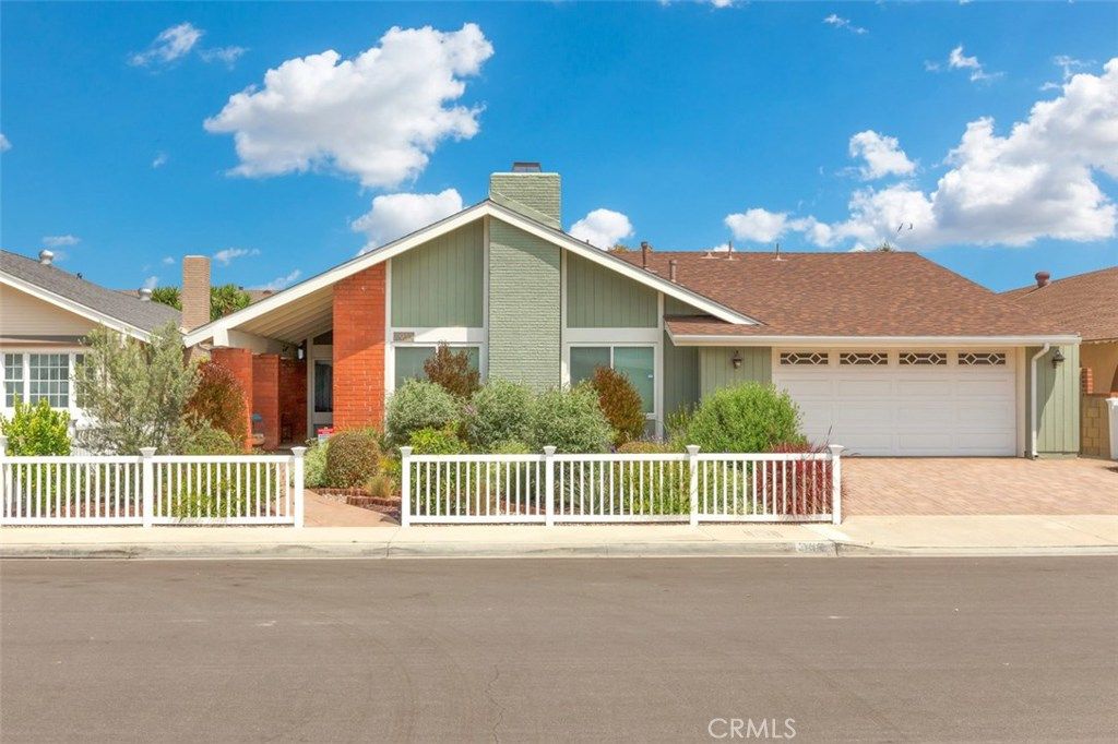 listing image 130729167142533743488
