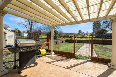 A home in Oroville