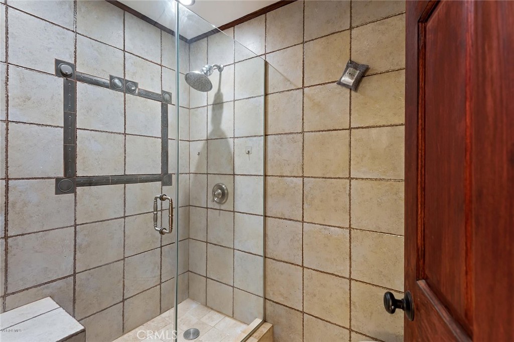 Photo 16 of 19 of 5301 Balboa Boulevard H4 condo