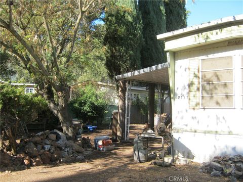 A home in Clearlake Oaks