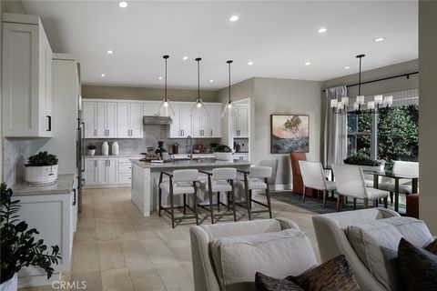 104 Eversedge Irvine CA 92618