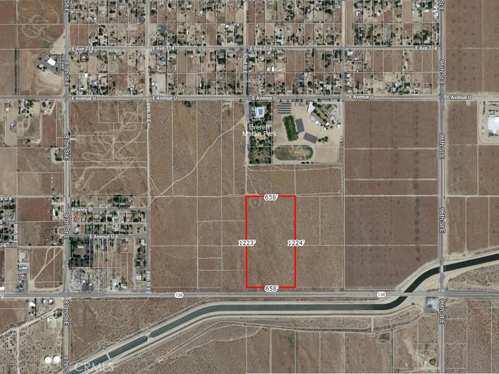 MAJOR PRICE REDUCTION!!!!!!! 18.48+/- Acres right on Pearblossom Highway (Highway 138) and 92nd Street East with Electricity in the Street. 658 feet frontage on Pearblossom Highway, Average daily traffic counts are around 17,200. Caltrans currently is in the process of widening the Highway!! Pearblossom Hwy. is growing very rapidly and it is the main corridor to/from the Antelope Valley to Highway 15 and Las Vegas and other prime destinations. Excellent Investment Property, an excellent location. In the past few months, Dollar Tree and Dollar General have developed from the ground up on Pearblossom within a mile from the subject property. located within a mile, MacDonald, Charlie Browns has been in business.
Great opportunity for any investors or developers.
You may google the following GPS coordinates to locate the property: 34.521621, -117.964971