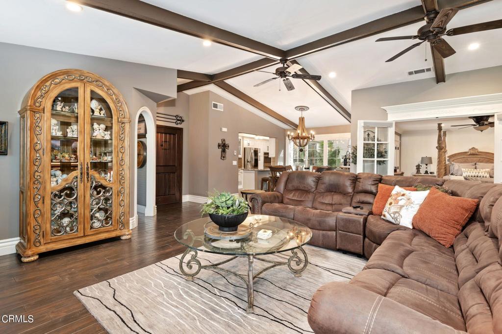 Las Casitas - 2830 - Residential