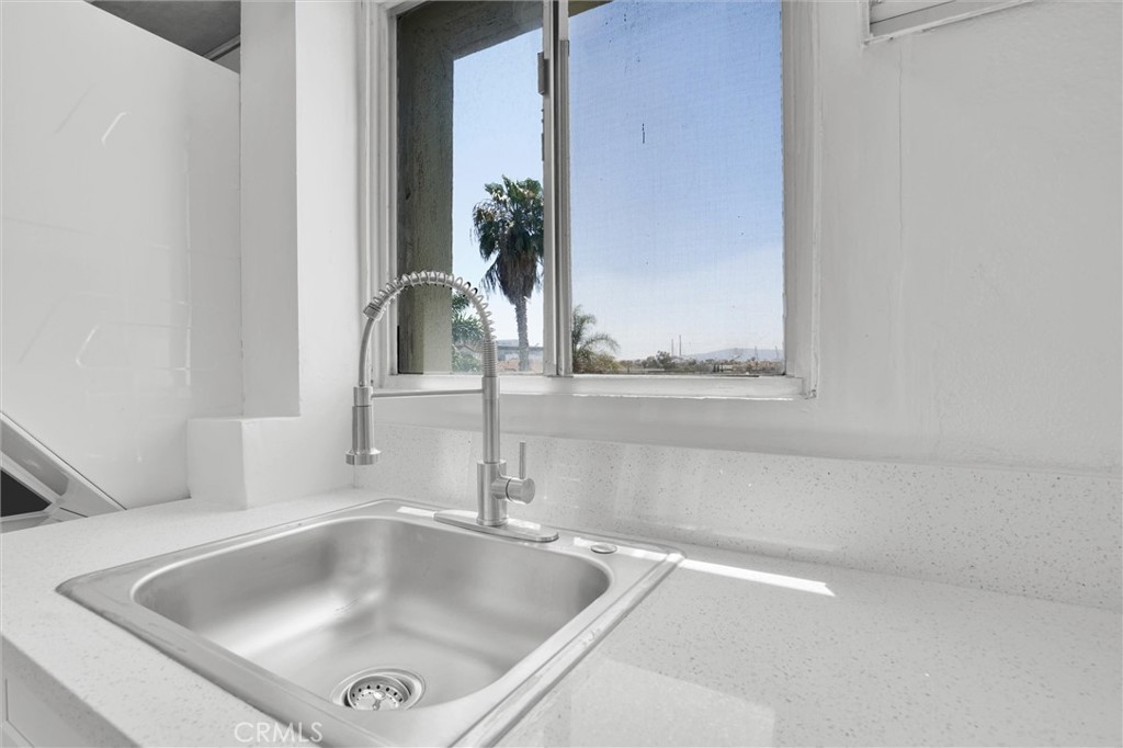 Downtown (DT) - Residential