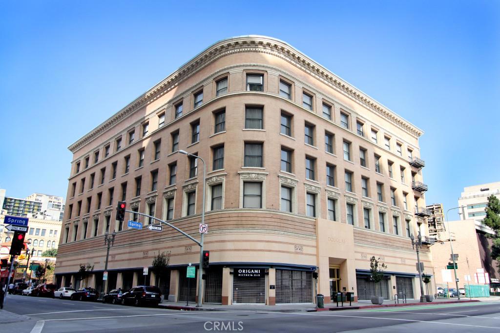 Wonderful unit in historic 1898 Douglas building. Unit is beautifully appointed with ultra high-end Poggenpohl kitchen with stainless steel appliances, gorgeous original Douglas Fir hardwood floors throughout and vintage tile in the kitchen. 3rd street facing unit features sleek modern appointments throughout, exposed brick walls, high ceilings and large, restored oversized double-hung windows giving the space character and great natural light. Washer and Dryer also in unit! Gated subterranean secured parking available. One of the most beautiful buildings in the Historic District of Downtown. Located near the Civic Center, Old Bank District, Financial District and Bunker Hill. Just a short walk to The Disney Hall/Music Center, restaurants, bars, cafe's and two blocks from the Metro Red Line. The property is also Mills Act Approved which can bring significant property tax savings as well! Live and enjoy the DTLA lifestyle in comfort and at the right price!