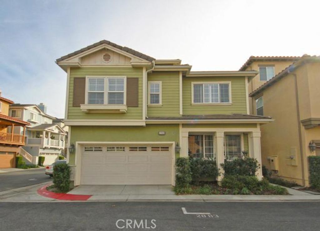 listing image 130726648779838903852