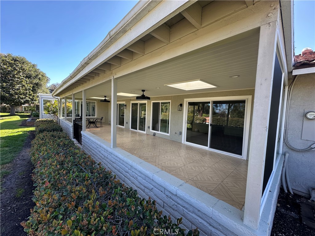 5476 Paseo Del Lago E B
