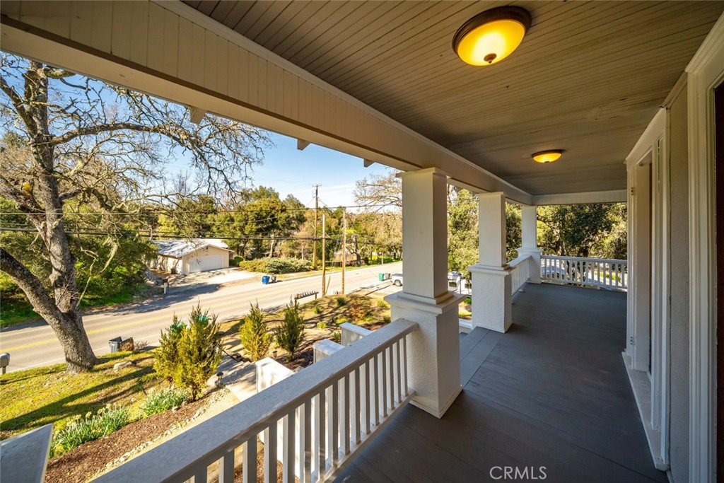 6843 Santa Lucia Road