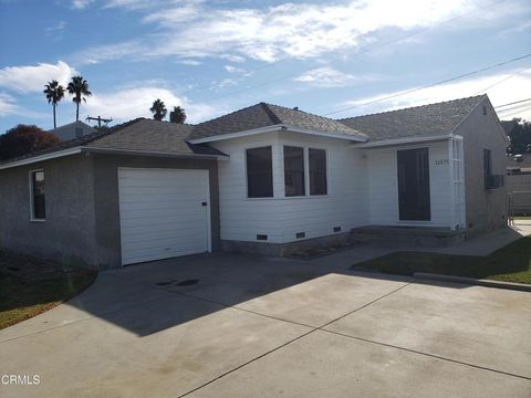 A home in Santa Fe Springs