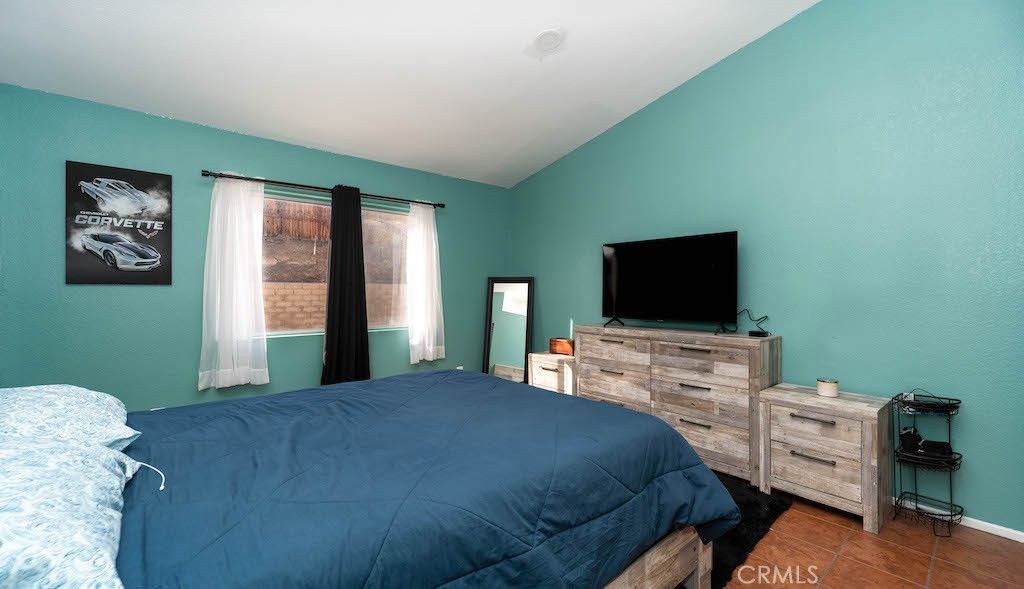 listing image 130722808832280895544