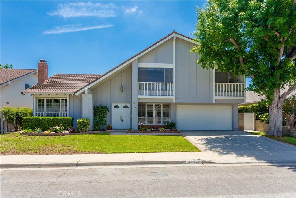 listing image 130721320741031468312
