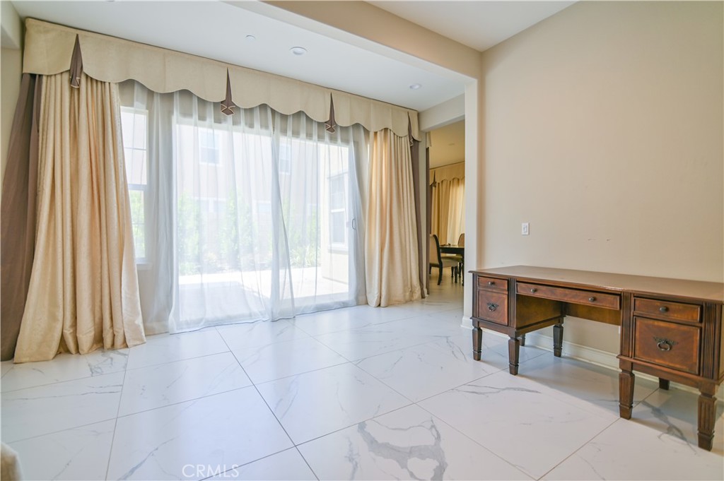 6006 Amora Drive