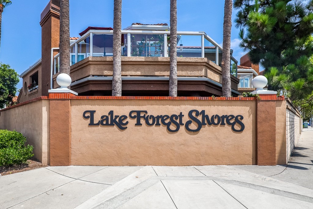 HIGHLY UPGRADED 3 BEDROOM, 3 BATHROOM TOWNHOME IN GATED COMMUNITY! WALK TO LAKE! EXECUTIVE PROPERTY! NEW CARPET! NEW PAINT TRAVERTINE FLOORS! 2 MARBLE FIREPLACES! HUGE MASTER BEDROOM WITH PATIO! VERY SPACIOUS! OPEN FLOORPLAN WITH 1,928 SQUARE FEET! JUST MINUTES FROM THE 5 AND 405! MINUTES FROM IRVINE SPECTRUM! MINUTES FROM SCHOOLS! 2 CAR GARAGE (1 ATTACHED AND 1 DETACHED)! LAKE FOREST CLUB PRIVLEGES AVAILABLE (INCLUDING TENNIS, VOLLEYBALL, BASKETBALL, WEIGHT ROOM, SWIMMING POOLS, SPA AND MORE)! PLENTY OF STORAGE! BEAUTIFULLY LANDSCAPED COMMUNITY! WATER AND TRASH FEES INCLUDED IN RENT! RENTERS INSURANCE REQUIRED! THIS PROPERTY WON'T LAST LONG! THIS IS A MUST SEE!