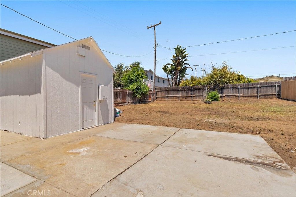 listing image 130724319811685825097
