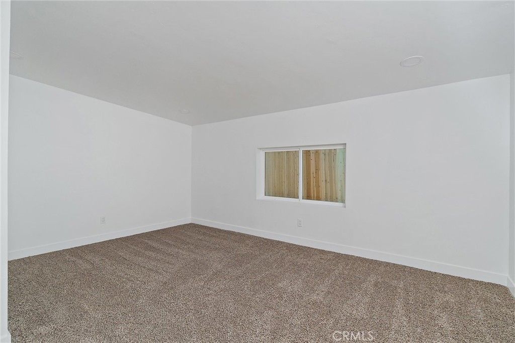 listing image 130726504504671636294