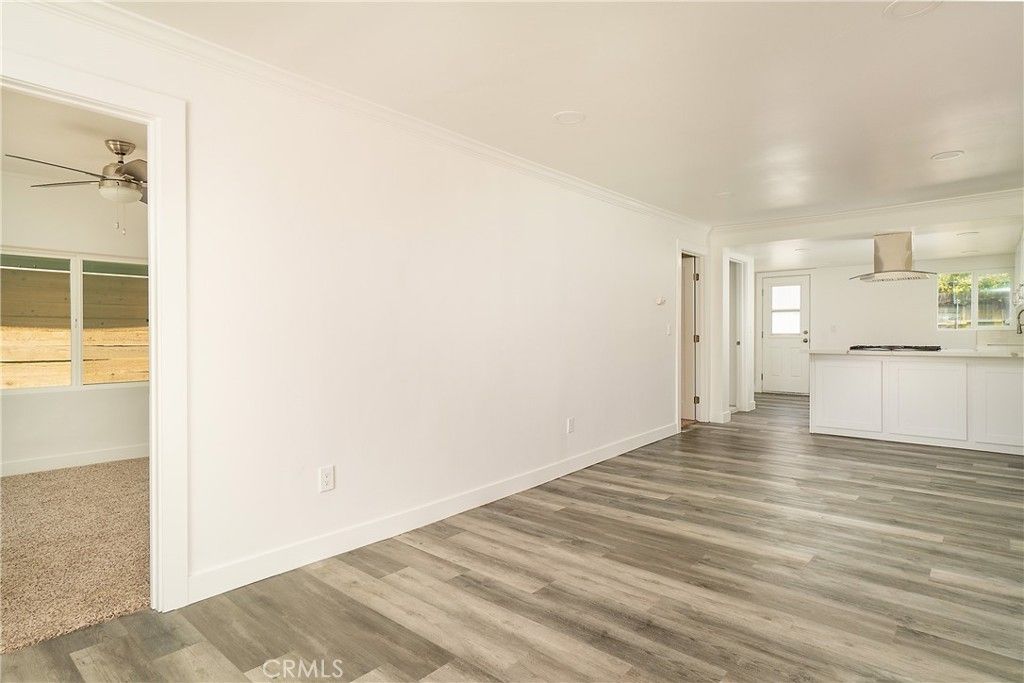 listing image 130729261191981160422