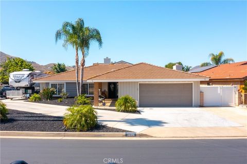 A home in Canyon Lake