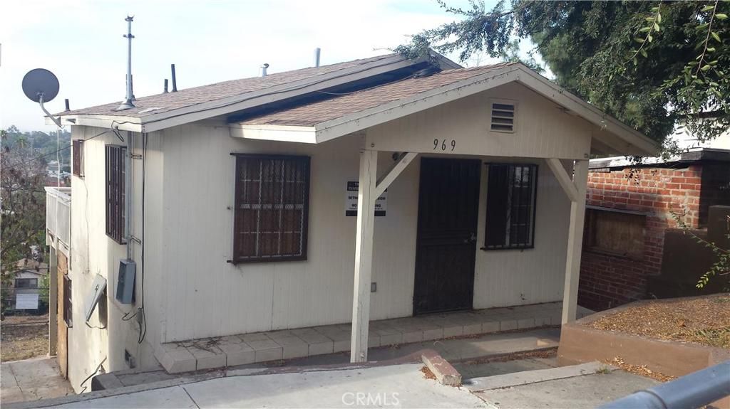 listing image 130724353333175943406