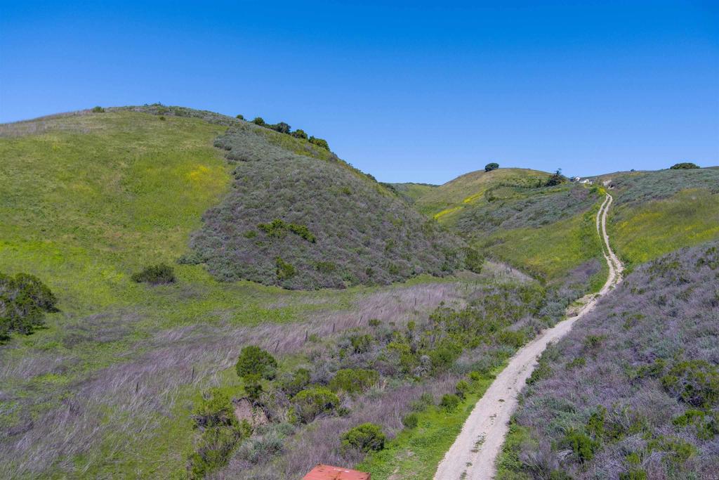 Prime location in the Sta. Rita Hills American Viticultural Area (A.V.A.), home to over 59 vineyards, with nearly 3,000 acres planted with Pinot Noir, Chardonnay, and 18 other wine grape varieties. Just over 43 acres of agricultural rolling hills with views of the Santa Ynez River Valley.