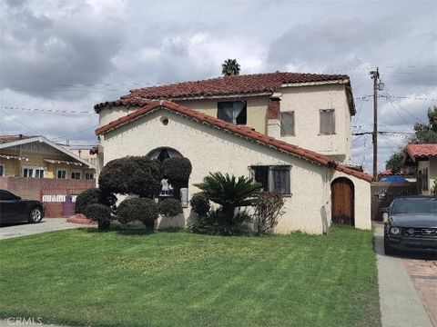 A home in Walnut Park