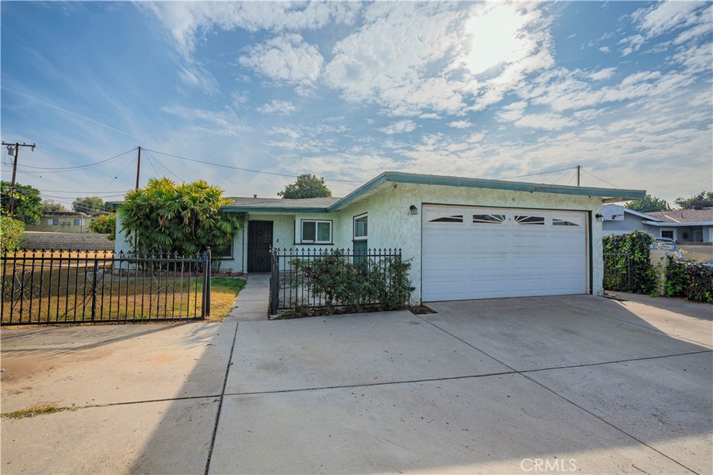 1460 Sandsprings Drive