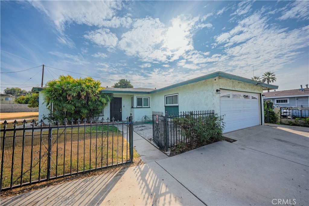 1460 Sandsprings Drive
