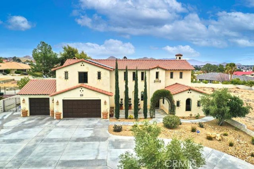 listing image 130725525281479709708