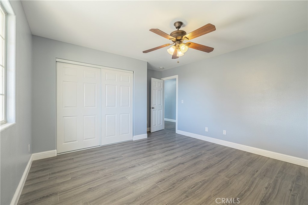 Photo 16 of 24 of 8012 Satinwood Avenue house