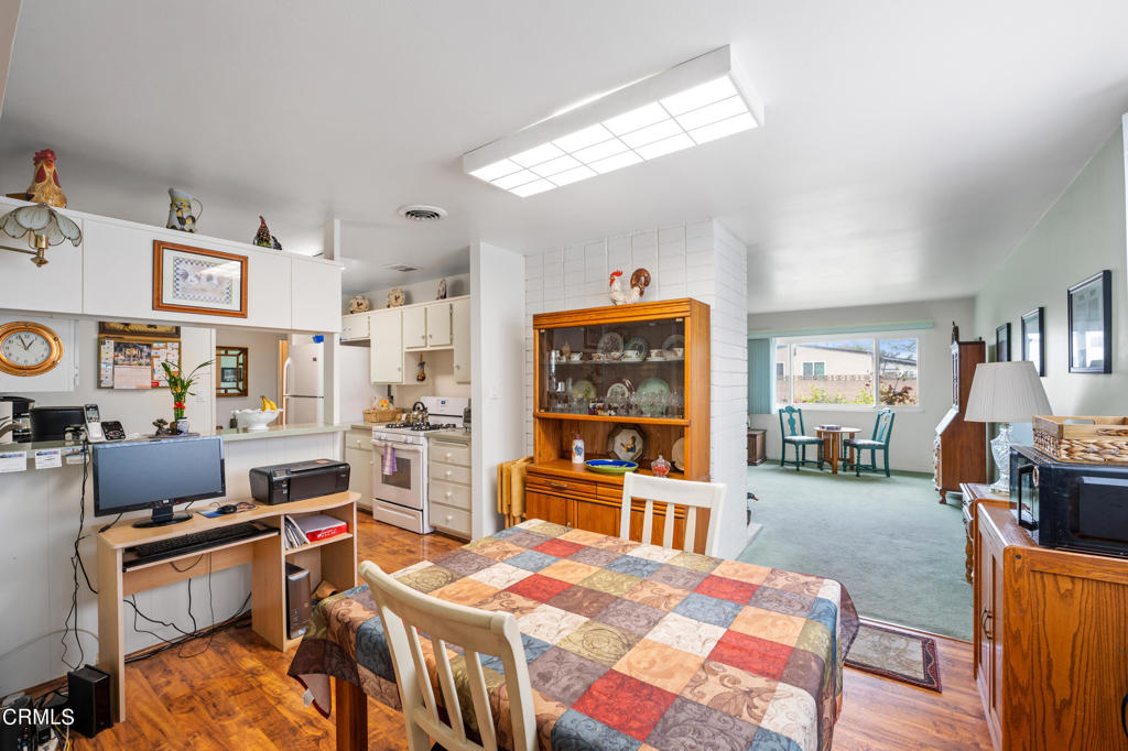 Pleasant Valley Homes - 0382 - Residential