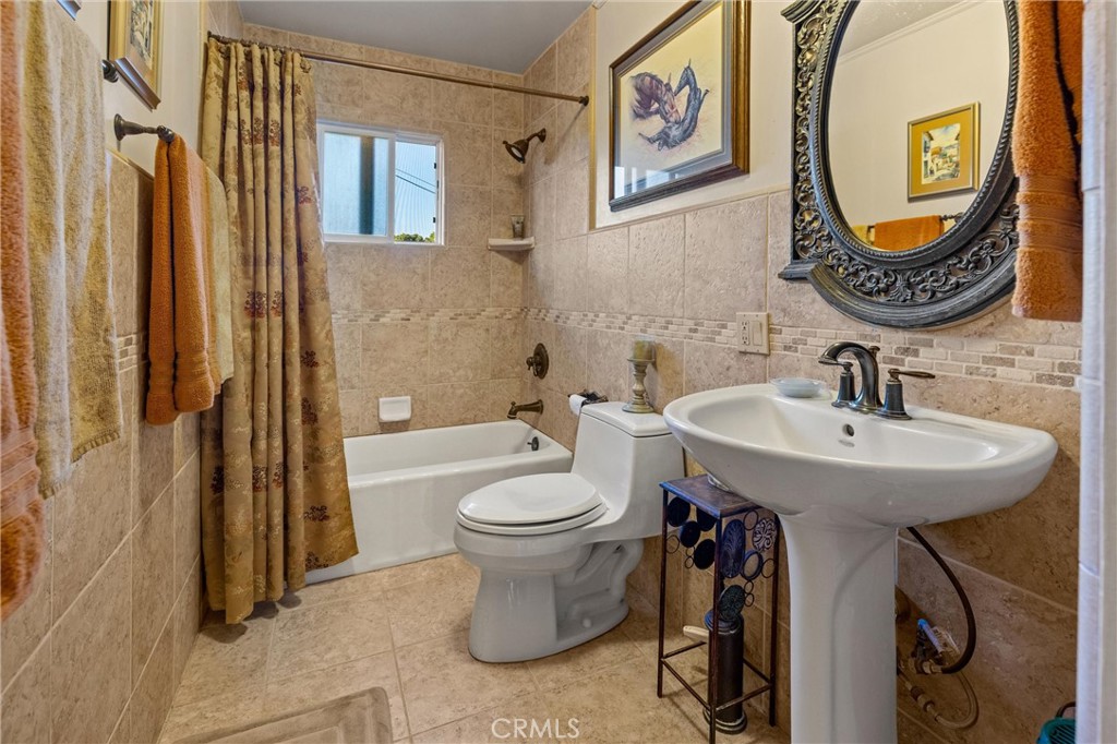 Santa Barbara: Other (80) - Residential