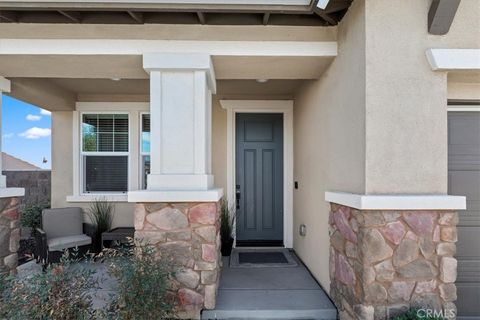 A home in Lake Elsinore