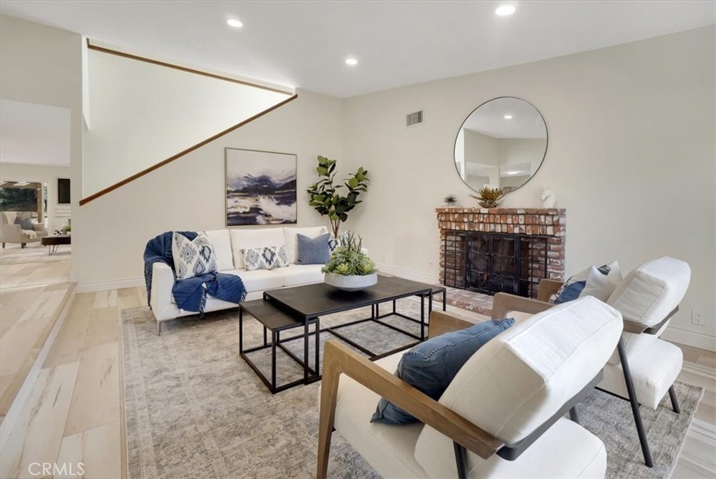 Corona - Residential