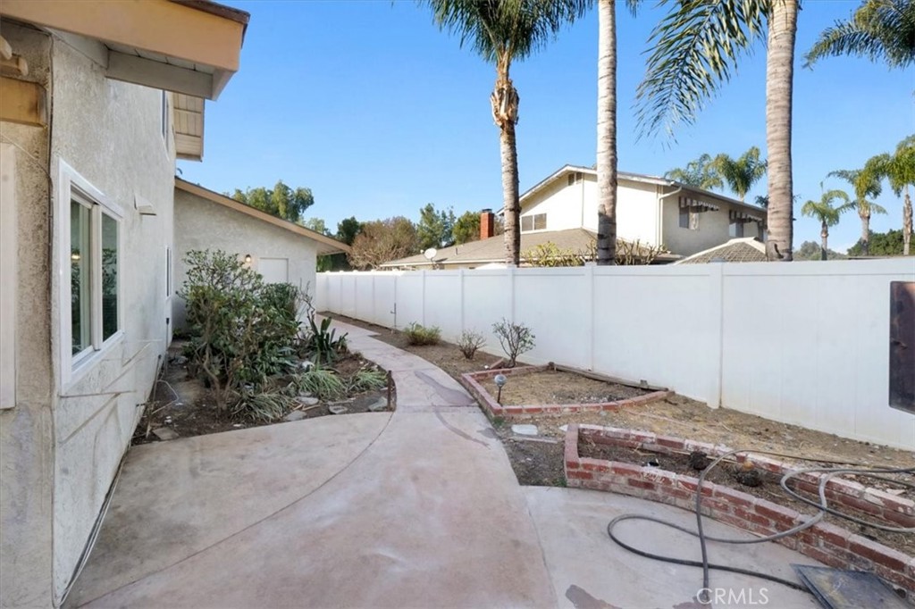 Corona - Residential