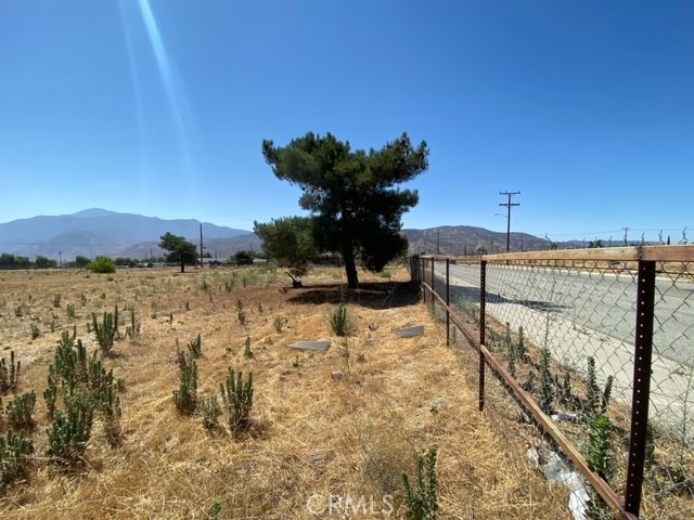 Large flat residential lot with mountain views in a well-established neighborhood, 1.29 acres with 3 way accesses from Hargrave St, Repplier Rd and Almond Way. Great potential with the possibility to be subdivided to 4-6 lots(buyer to verify with City of Banning). 2-3- minute-drive to Fwy 10, commercials, schools and other amenities. Priced to sell.