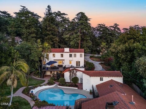 1856 Earlmont Avenue La Canada Flintridge CA 91011