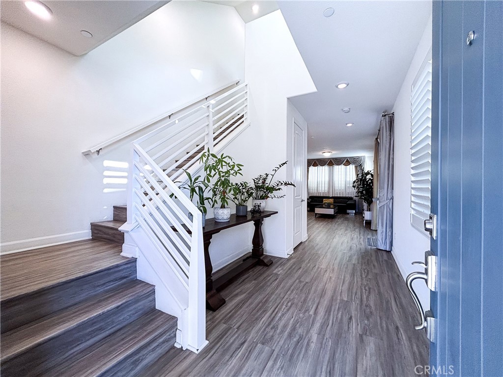2192 Lampton Court