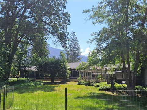 A home in North Fork