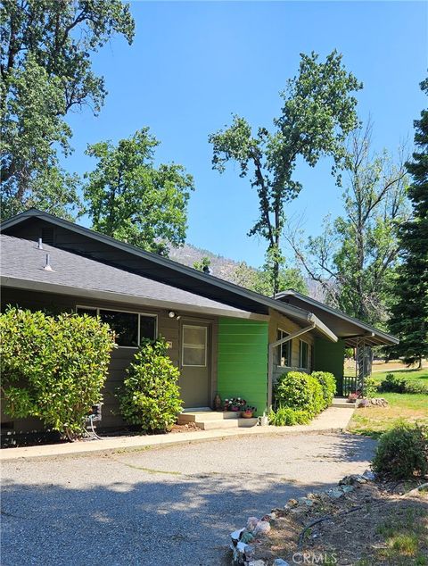 A home in North Fork