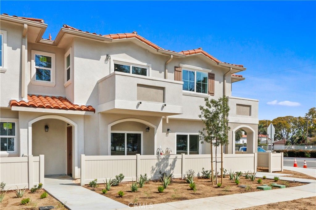 listing image 130720205116805872993