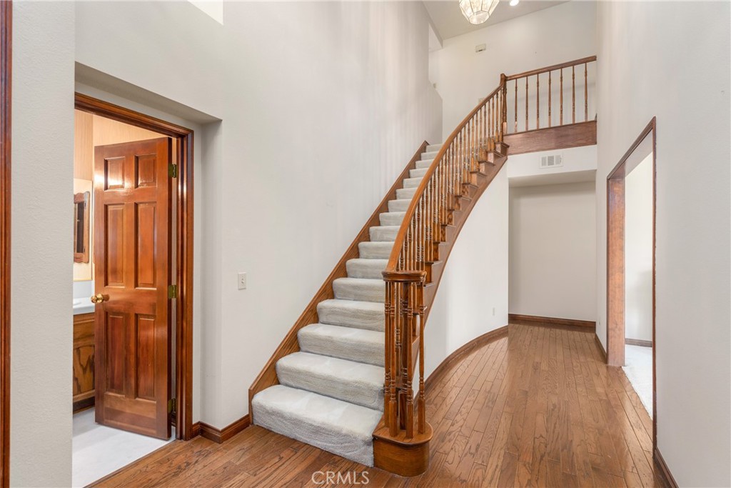 1159 Sunset Court