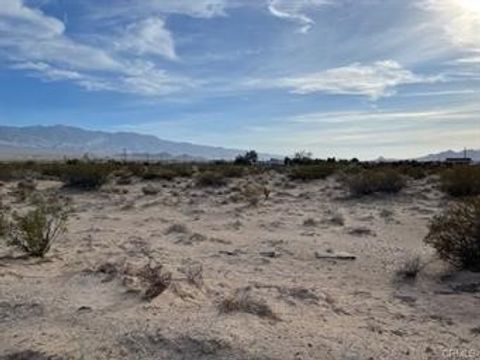 Photo of 0 Rose, Lucerne Valley, CA 92356 (MLS # SW25054478)