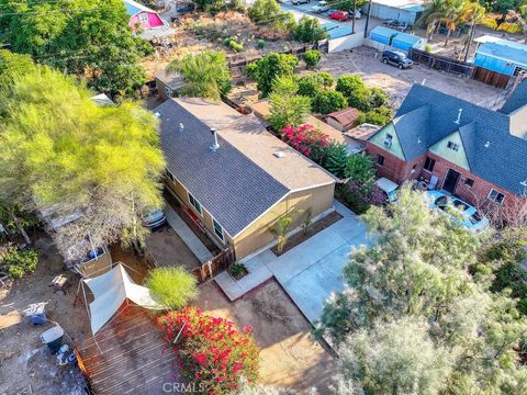 A home in Lake Elsinore