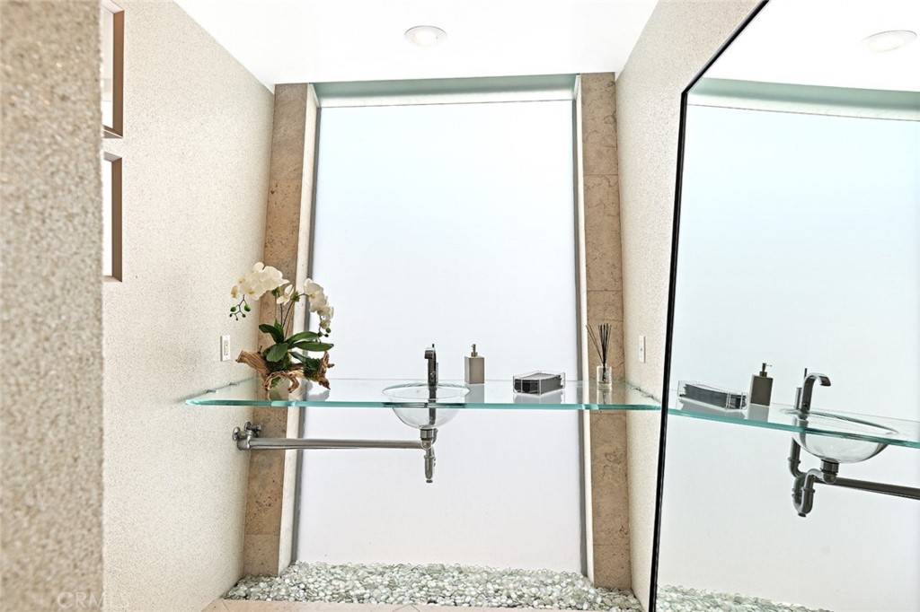 Lido Island (LIDO) - Residential