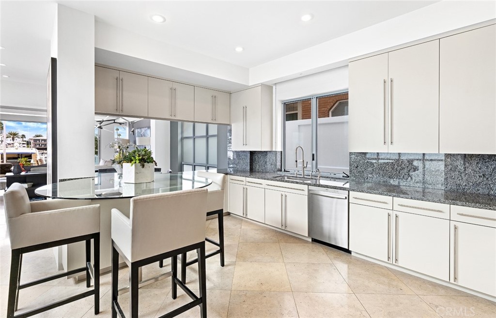 Lido Island (LIDO) - Residential